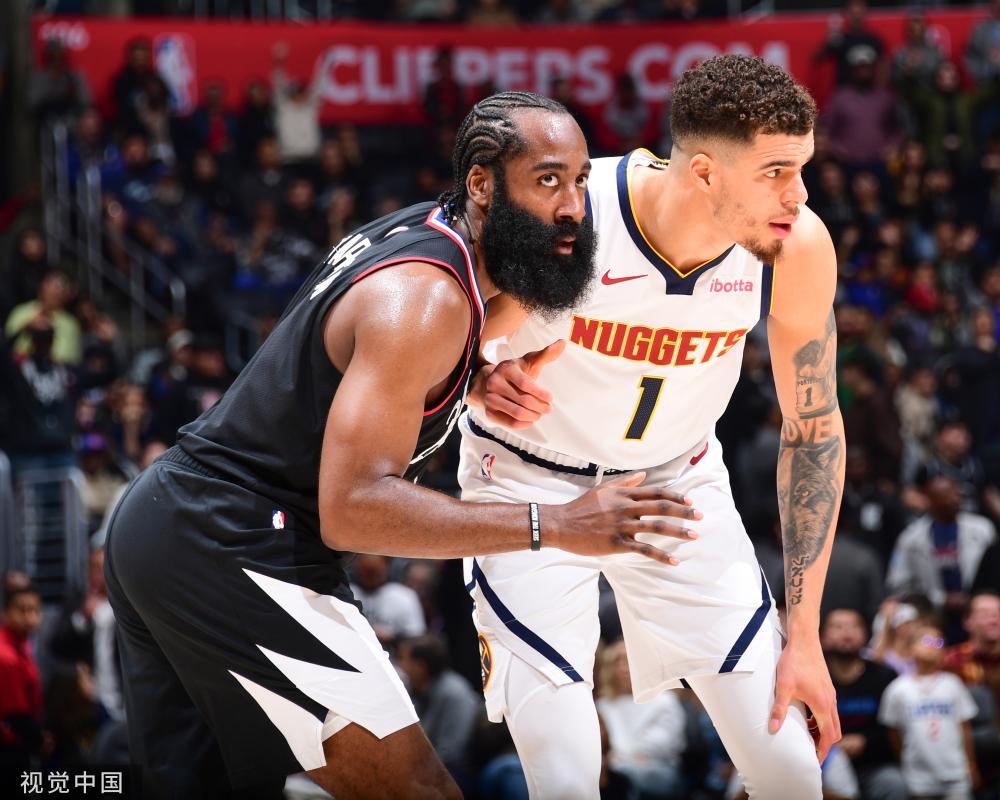 就在球迷还 就在球迷还