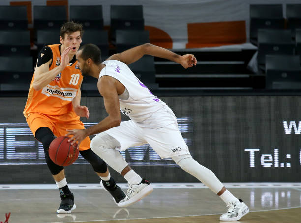 泛的球迷基 泛的球迷基